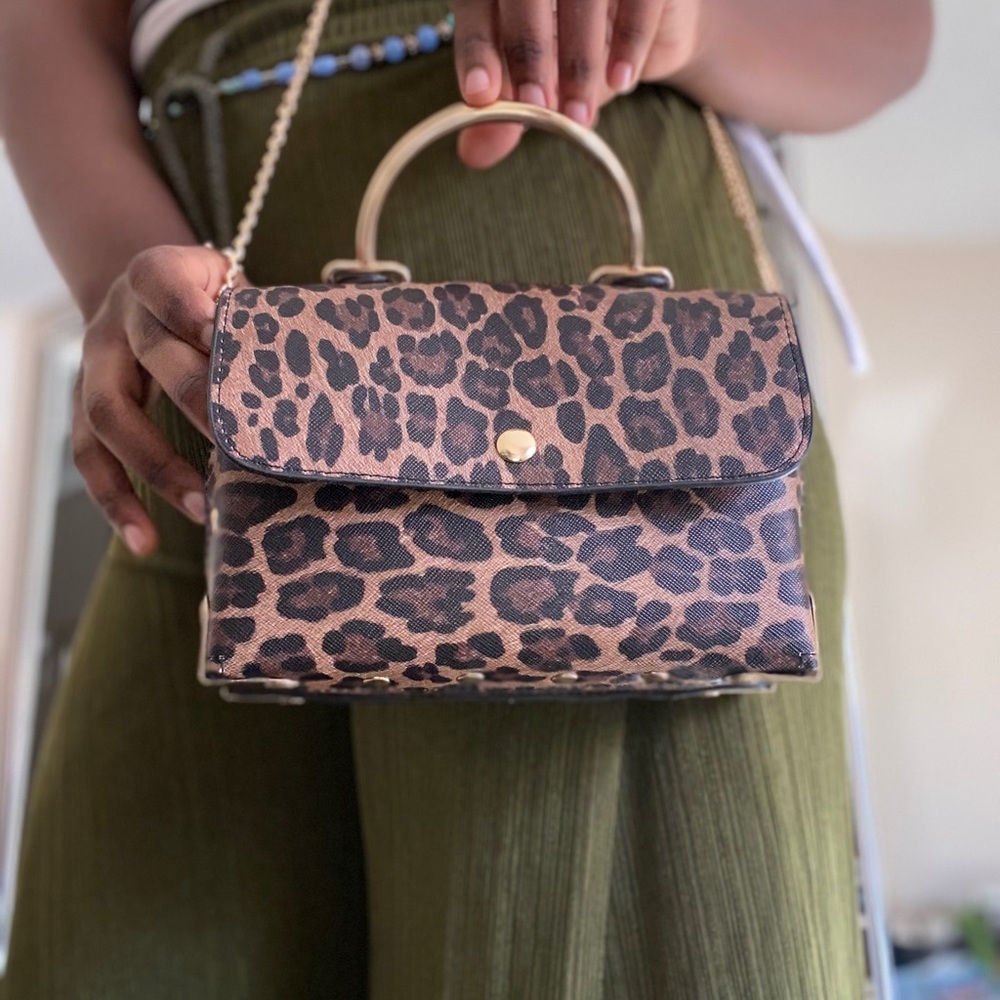 Leopard Print Cross Body Bag
